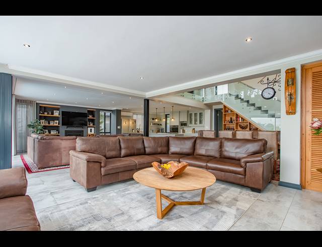 3 BEDROOM HOUSE TO LET IN PEARL VALLEY GOLF & COUNTRY ESTATE